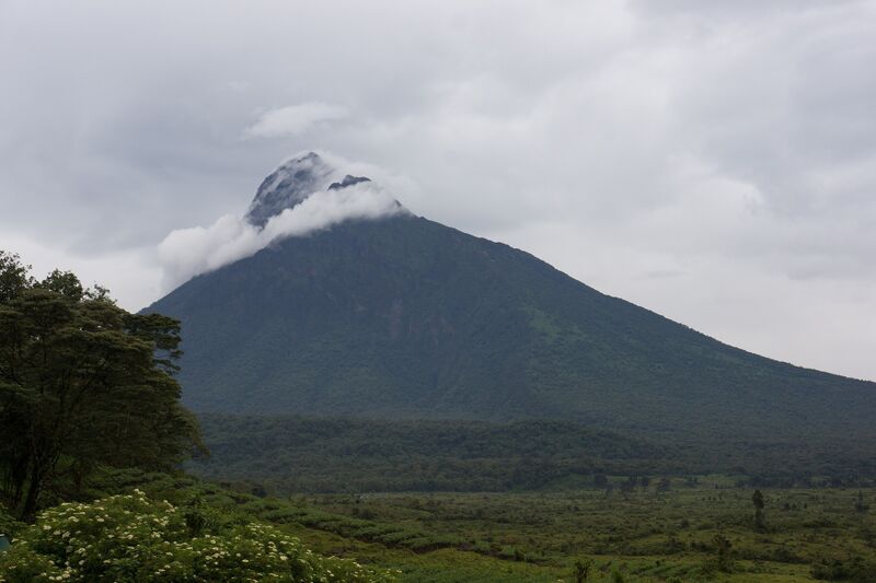 File:Virunga-National-Park-Mount-Mikeno-Virunga-National-Park.jpg