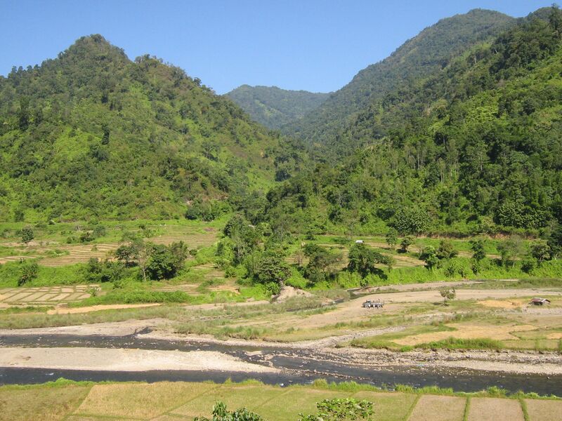 File:Indo-Burman-Range-Kianthok-in-between-two-hills-panoramio.jpg