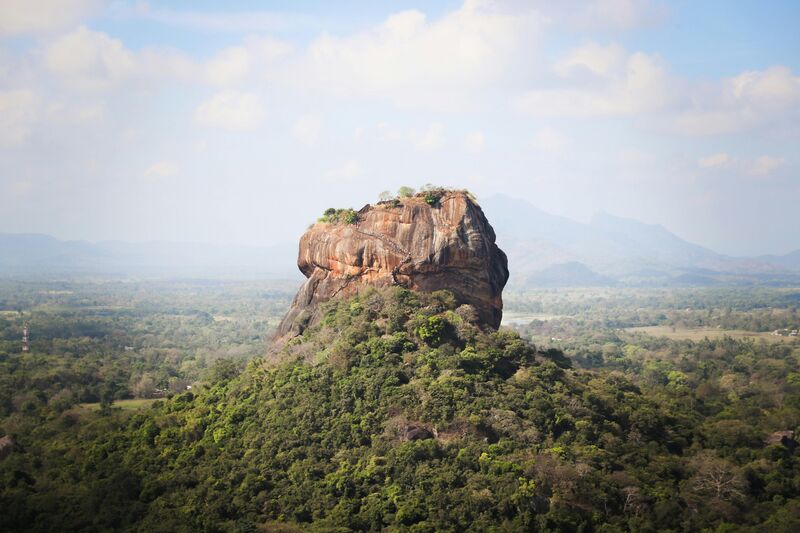 File:Sigiriya-Fortress.jpg