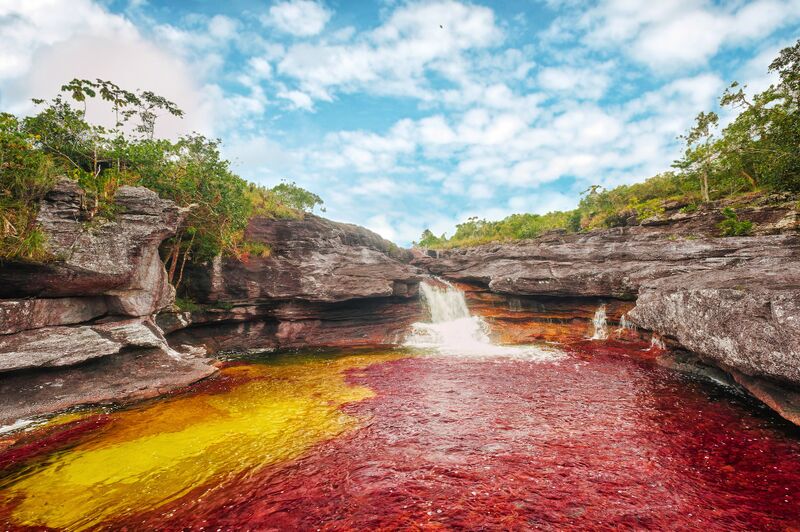File:Ariari-CANO-CRISTALES-LOS-OCHOS-01.jpg