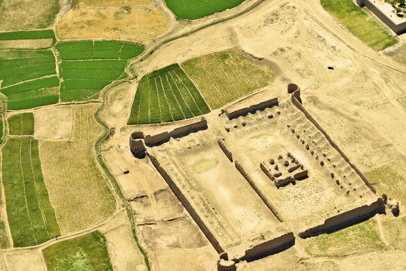 File:Central-Afghanistan-Old-Compound-Ghazni-panoramio.jpg