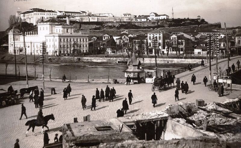 File:Balkan-hashish-trade-Skopje-square-1920s.jpg
