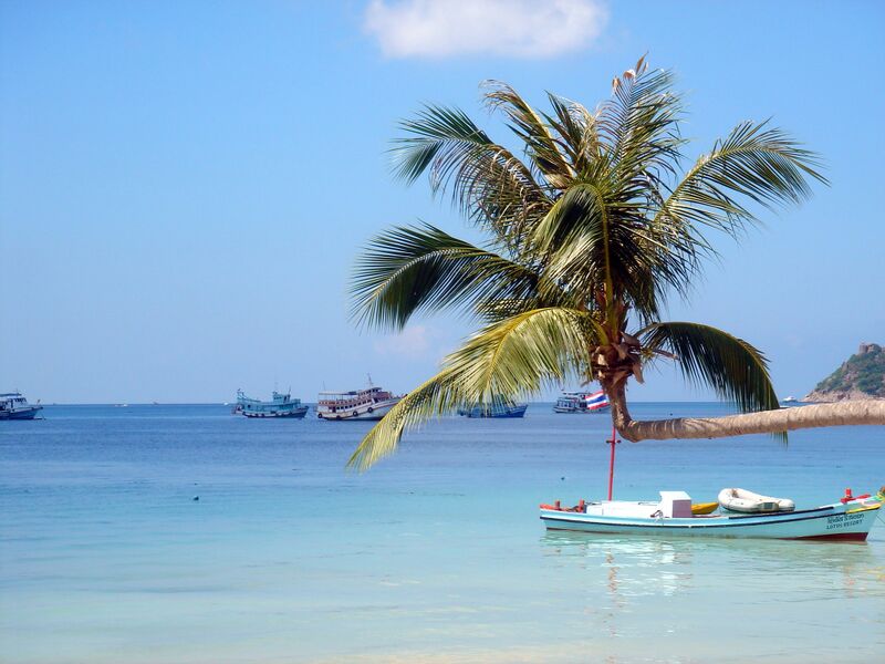 File:Ko-Tao-Am-Strand-von-Ko-Tao.jpg
